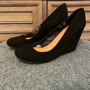 Fergalicious By Fergie Black Wedge Heels
